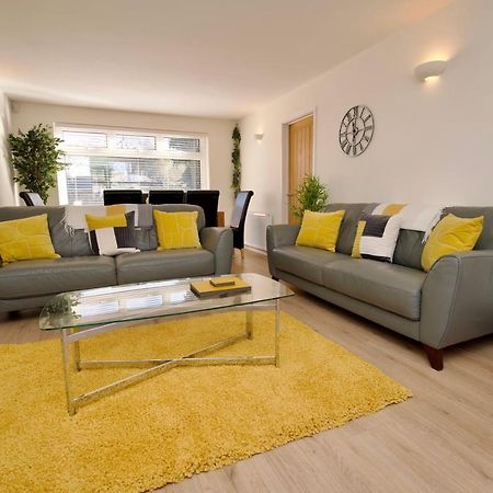 Dashing 4Bed Retreat - Walk To Stratford Town Centre & Shakespeare'S Birthplace Stratford-upon-Avon Exterior foto