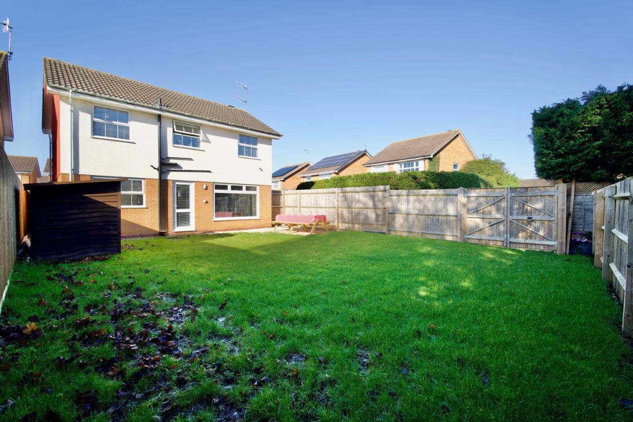 Dashing 4Bed Retreat - Walk To Stratford Town Centre & Shakespeare'S Birthplace Stratford-upon-Avon Exterior foto